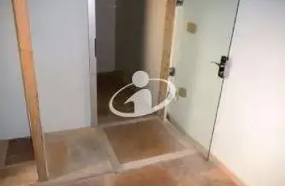 Casa com 5 quartos para alugar no brasil, uberlândia  por r$ 6.000