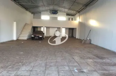 Barracão / galpão / depósito para alugar no bom jesus, uberlândia  por r$ 8.000