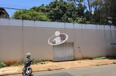 Casa comercial para alugar no umuarama, uberlândia  por r$ 10.000