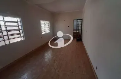 Casa com 4 quartos para alugar no lidice, uberlândia  por r$ 4.000