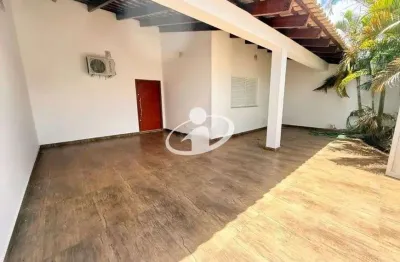 Casa com 3 quartos para alugar no jardim karaíba, uberlândia  por r$ 5.500