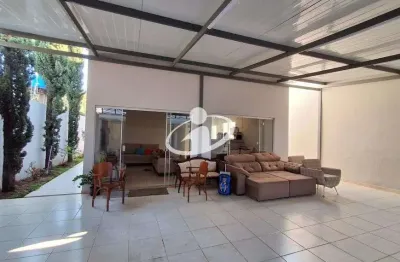 Casa com 3 quartos à venda no jardim das palmeiras, uberlândia , 77 m2 por r$ 550.000