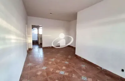 Apartamento com 3 quartos para alugar no minas gerais, uberlândia  por r$ 1.500
