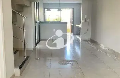 Casa com 3 quartos para alugar no bosque dos buritis, uberlândia  por r$ 3.800