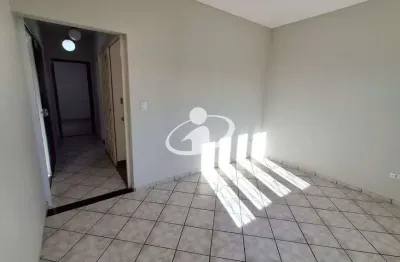 Apartamento com 3 quartos para alugar na nossa senhora das graças, uberlândia  por r$ 2.200