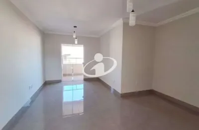 Apartamento com 3 quartos para alugar no brasil, uberlândia  por r$ 3.800