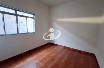 Casa com 3 quartos para alugar na nossa senhora aparecida, uberlândia  por r$ 2.500