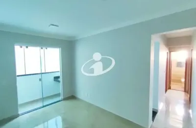 Apartamento com 3 quartos para alugar no santa mônica, uberlândia  por r$ 2.200