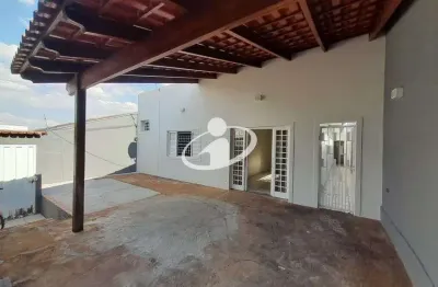 Casa com 3 quartos para alugar na nossa senhora aparecida, uberlândia  por r$ 2.800
