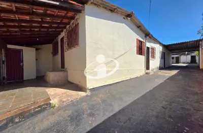 Casa com 3 quartos à venda no brasil, uberlândia , 229 m2 por r$ 360.000