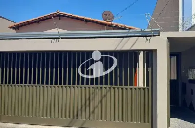 Casa com 2 quartos para alugar no marta helena, uberlândia  por r$ 1.100