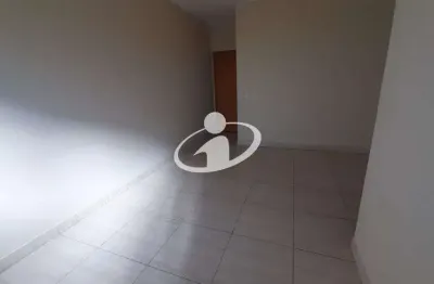 Apartamento com 3 quartos para alugar no chácaras tubalina e quartel, uberlândia  por r$ 1.200