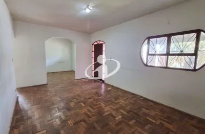 Casa com 3 quartos para alugar no santa mônica, uberlândia  por r$ 3.400