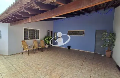 Casa com 4 quartos para alugar no santa rosa, uberlândia  por r$ 3.200