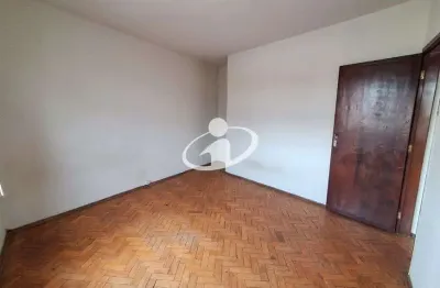 Apartamento com 3 quartos para alugar no jardim brasília, uberlândia  por r$ 1.800