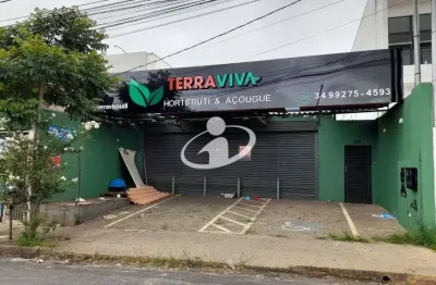 Ponto comercial para alugar no Aclimação, Uberlândia  por R$ 6.000