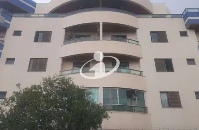 Apartamento com 3 quartos para alugar no Brasil, Uberlândia  por R$ 3.000