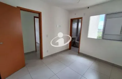 Apartamento com 3 quartos para alugar no Granja Marileusa, Uberlândia  por R$ 3.000