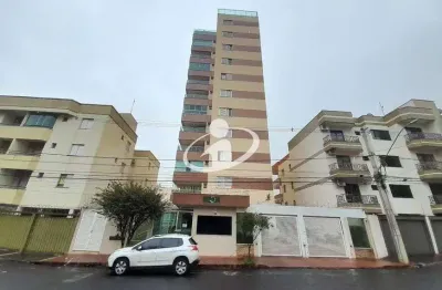 Apartamento com 3 quartos para alugar no Santa Mônica, Uberlândia  por R$ 3.200