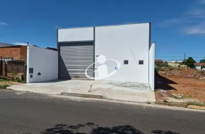 Barracão / Galpão / Depósito para alugar no Jardim América I, Uberlândia  por R$ 6.000