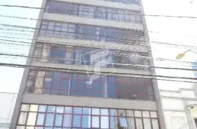 Loja térrea com área privativa 50,00m², com divisórias, mezanino, banh