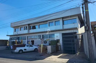 Apartamento mobiliado com dormitório/sala de estar integradas, cozinha