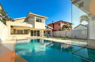 Barra da tijuca cristal lake locação casa 5 suítes totalmente reformada