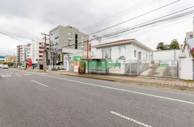 Casa comercial com 17 salas para alugar na Rua Marechal Deodoro, 1550, Centro, Curitiba