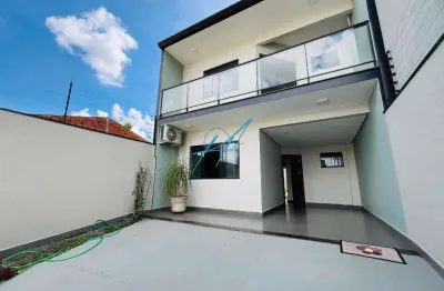 Casa à venda em Maringá, Jardim Cidade Monções, com 3 quartos, com 133 m²