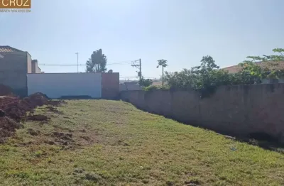 Terreno plano, em rua calma, bem localizado no bairro parque são matheus