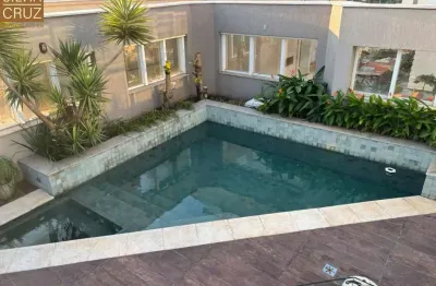 Apartamento tipo cobertura, impecável, lindíssima, completa de lazer e com uma vista panorâmica de tirar o fôlego