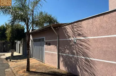 Casa ótima, com espaços amplos, com excelente localização no bairro perdizes