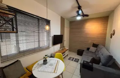 Apartamento impecável, dois dormitórios, pronto para morar. Bairro: Piracicamirim