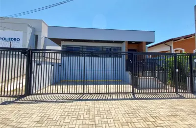 Casa à venda com 2 quartos, sendo 2 suítes,  em jardim paiquerê, valinhos - sp