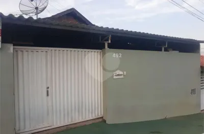 Casa com 2 quartos à venda na Rua Diamante, Capela, Vinhedo