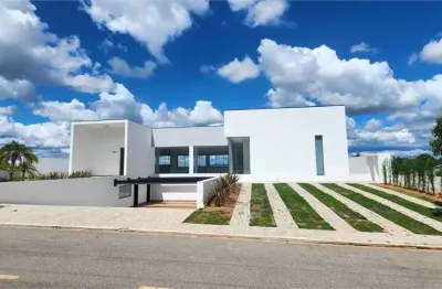 Casa  à venda com 4 quartos, sendo 4 suítes,  no condomínio residencial delle stelle, louveira - sp