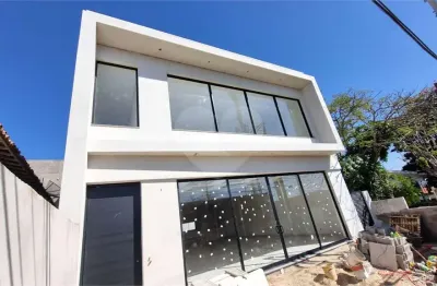 Ponto comercial com 2 salas à venda na Rua Humberto Pescarini, Centro, Vinhedo