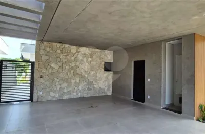 Casa  à venda com 4 quartos, sendo 4 suítes,  no condomínio terras de vinhedo, vinhedo - sp