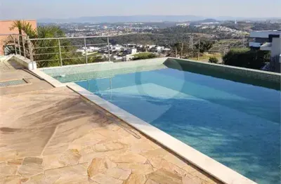 Casa  à venda ou para alugar com 4 quartos, sendo 4 suítes,  no condomínio campo de toscana, vinhedo - sp
