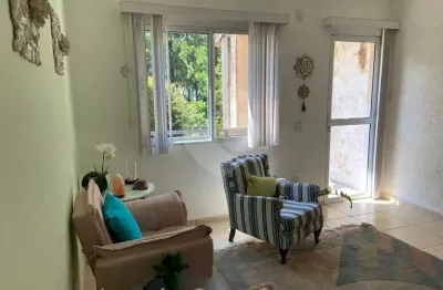 Casa à venda com 6 quartos, sendo 3 suítes,  em condomínio marambaia, vinhedo - sp