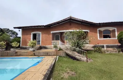 Chácara à venda com 4 quartos, sendo 1 suíte,  em pinheirinho, vinhedo - sp