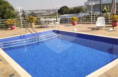 Casa  à venda com 3 quartos, sendo 3 suítes,  no condomínio estância marambaia, vinhedo - sp