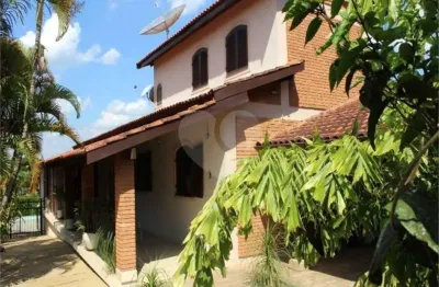 Casa  à venda com 4 quartos, sendo 2 suítes,  no condomínio vinhas da vista alegre - lado sede, vinhedo - sp