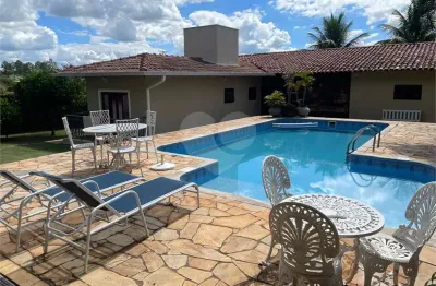 Casa  à venda com 7 quartos, sendo 2 suítes,  no condomínio são joaquim, vinhedo - sp