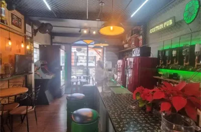 Casa à venda com 3 quartos, sendo 1 suíte,  no centro, vinhedo - sp