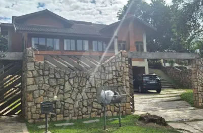 Casa  à venda com 4 quartos, sendo 2 suítes,  no condomínio vinhas da vista alegre - lado sede, vinhedo - sp