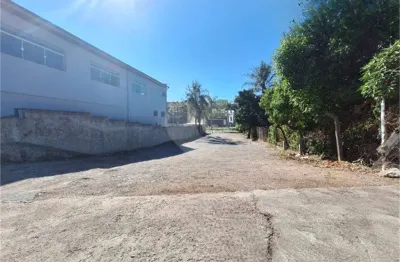 Loteamento à venda ou para alugar com 1 quarto, sendo 1 suíte,  em residencial flora, vinhedo - sp