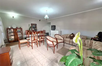 Casa à venda com 3 quartos, sendo 1 suíte,  em jardim itália, vinhedo - sp