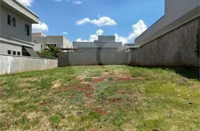 Terreno à venda na Avenida Alexandre Cazelatto, Betel, Paulínia