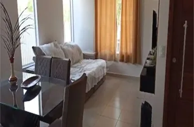 Casa à venda com 3 quartos, sendo 1 suíte,  em jardim joão xxiii, vinhedo - sp